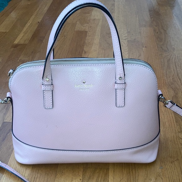 kate spade Handbags - Kate Spade Light Pink Crossbody Bag